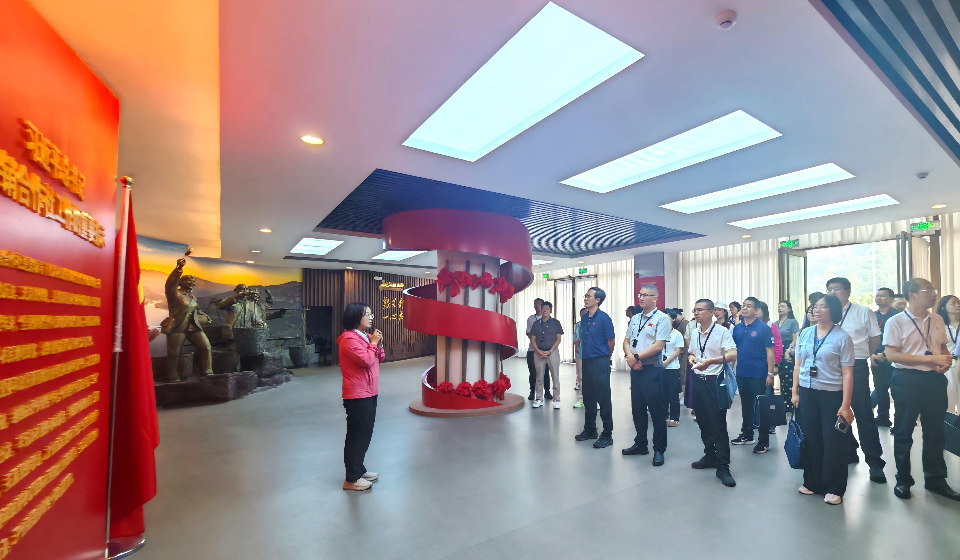 现场教学(1).jpg